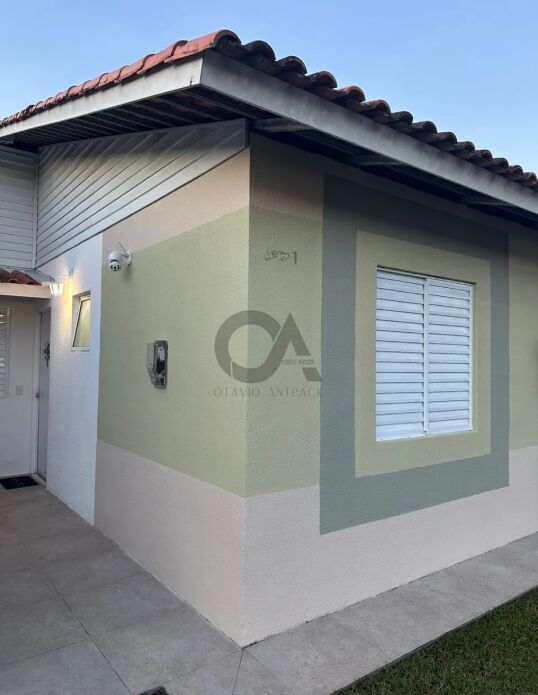 Casa 3 Dormitórios | Reformada | Área com Churrasqueira | Bela Vista – Palhoça/SC