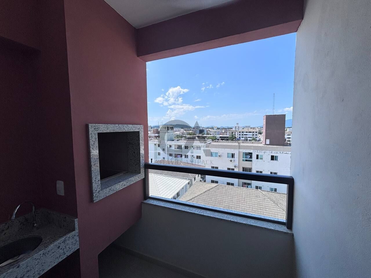 Apartamento 3 Dormitórios (1 Suíte) | Varanda Gourmet | Vista para o Cambirela e Pedra Branca | Palhoça/SC