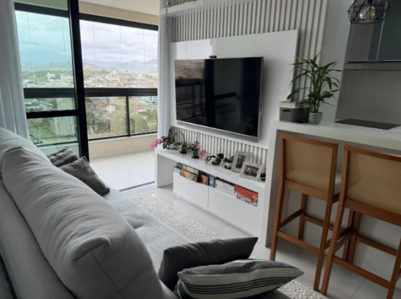 Apartamento 3 Dormitórios (1 Suíte com Closet) | Sacada 9 m² com Churrasqueira | Planta Integrada | Pagani – Palhoça/SC